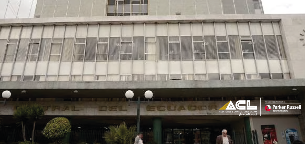 La deuda privada externa baja $ 1.000 millones desde agosto del 2022, a partir de la fuerte subida del riesgo país