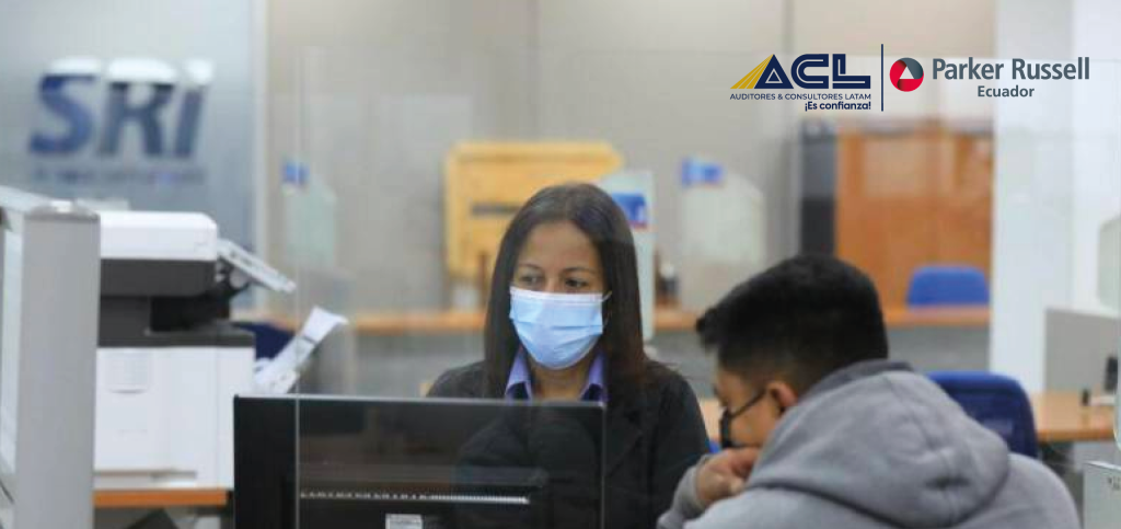 SRI examina el pago de tributos de candidatos a vicepresidente