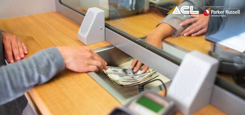 La banca empieza 2024 con una "clara desaceleración" de los depósitos